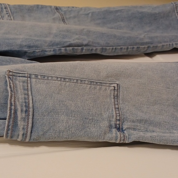 American Eagle Outfitters  Sz 6 (Fits 8 Too),Blue Wide Leg Jeans, 6 Pockets - Picture 4 of 10